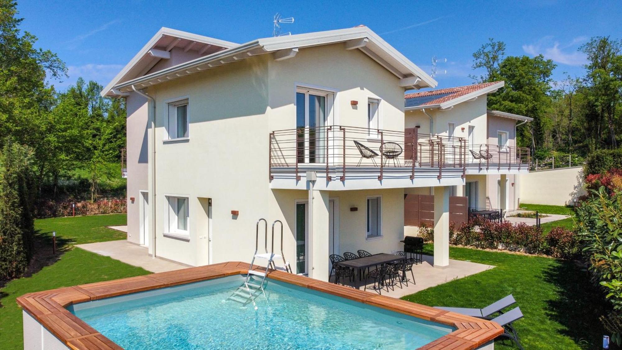 Luxury Villas Gardenia With Private Pool Padenghe sul Garda Eksteriør billede
